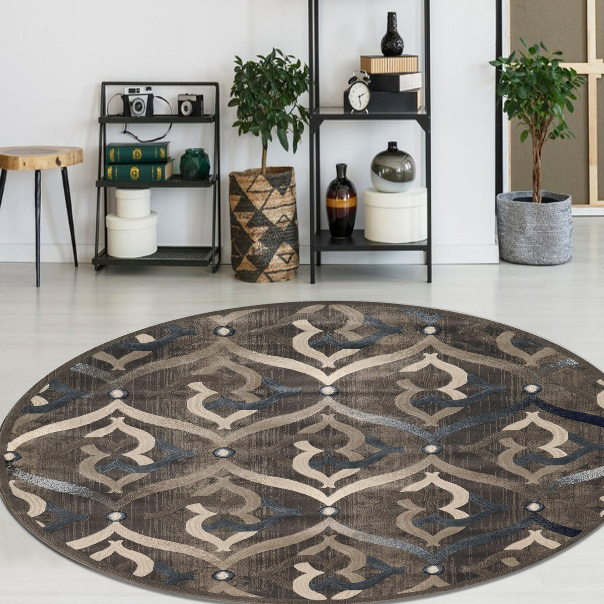 Auguri 3796 Brown Area Rug (7&#39;10 ROUND)