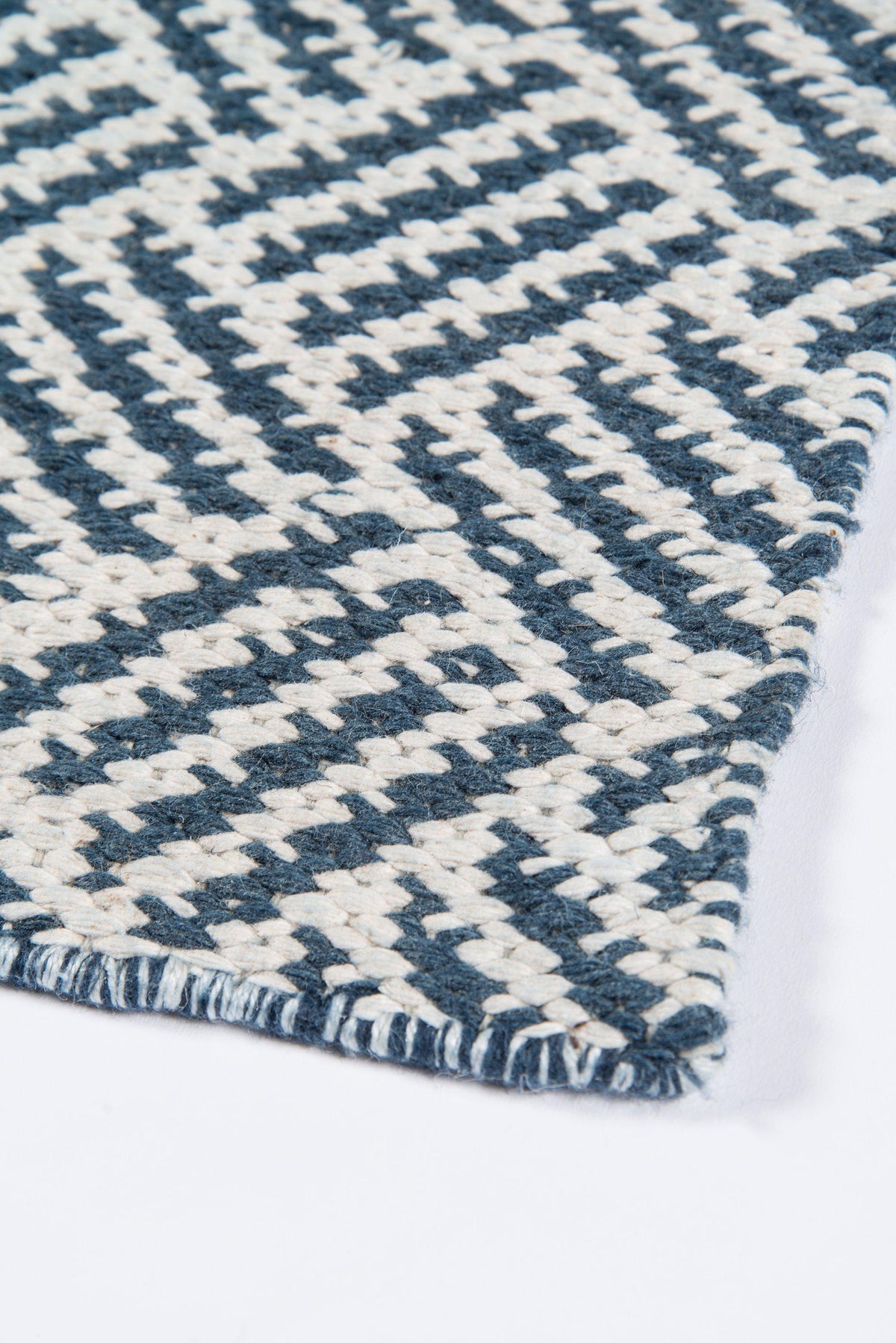 Madcap Cottage by Momeni Baileys Beach Beach Club Navy Indoor/OutdoorArea Rug-Area Rug-Momeni-The Rug Truck