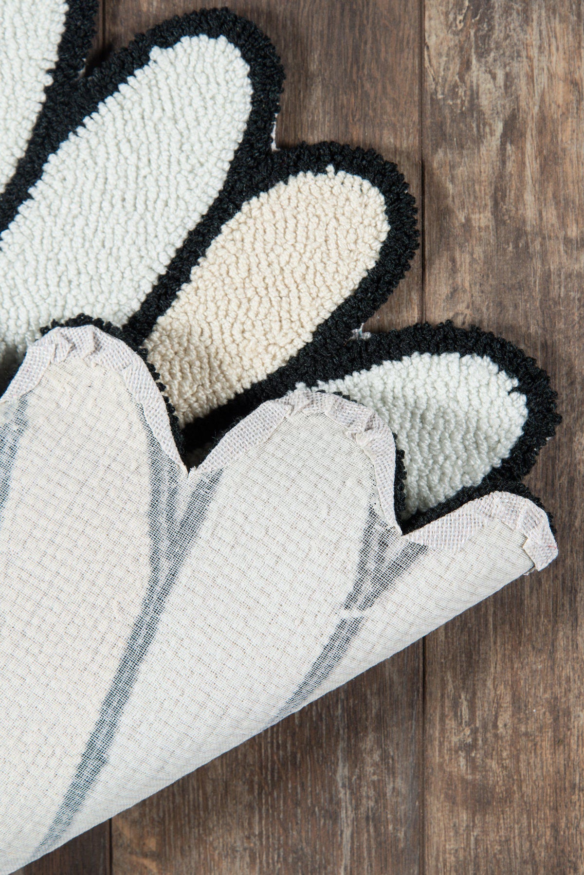 Novogratz Cucina CNA-8 Ivory Area Rug ( 4&#39; X 4&#39; Round)