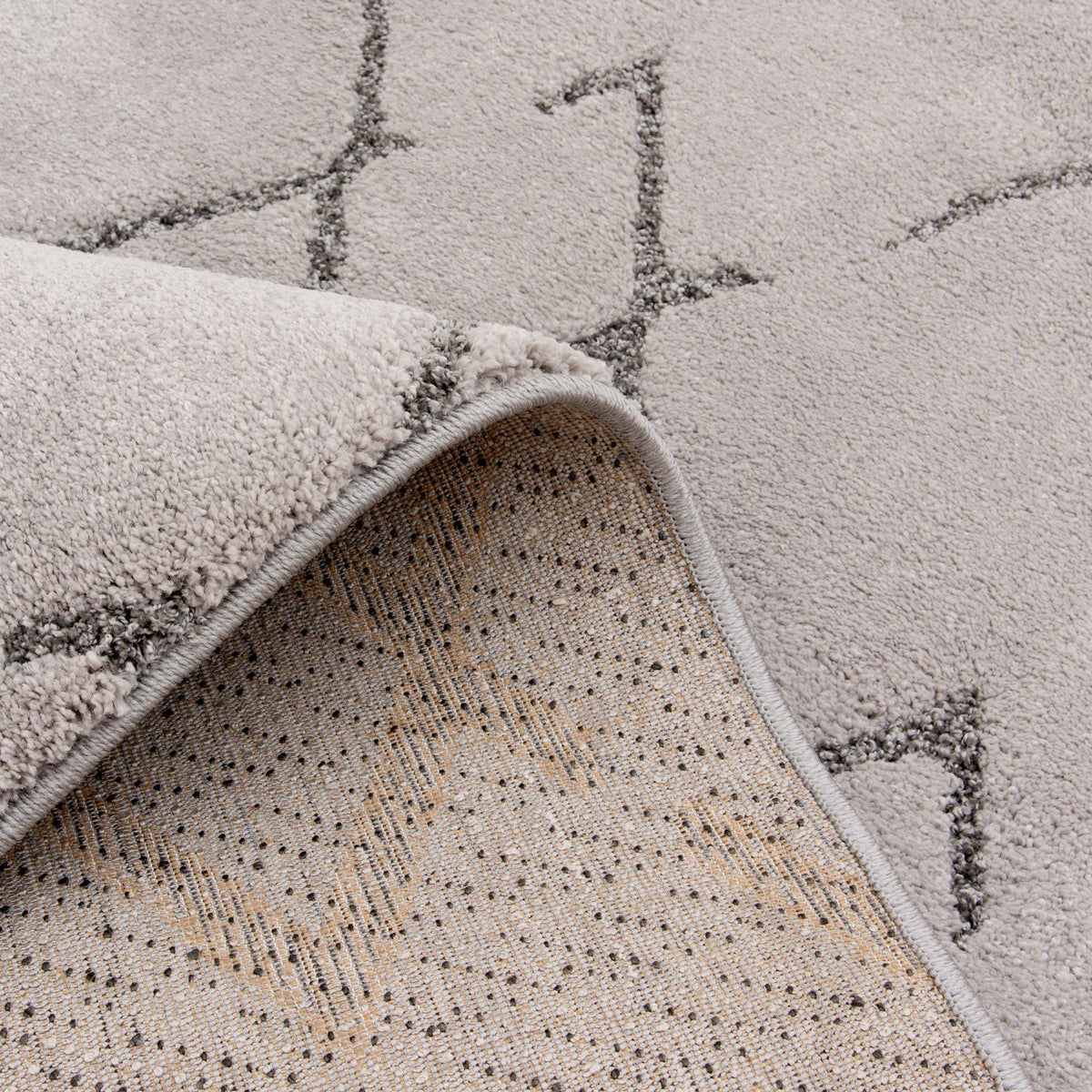 Trisha Yearwood Home Relax - Fiorella - Cloud/Metal-Area Rug-Trisha Yearwood Home-The Rug Truck