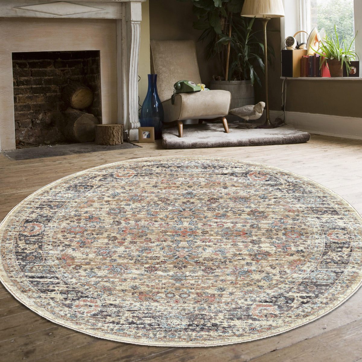 Francesca 501 Light Beige Area Rug (5&#39;3 Round)