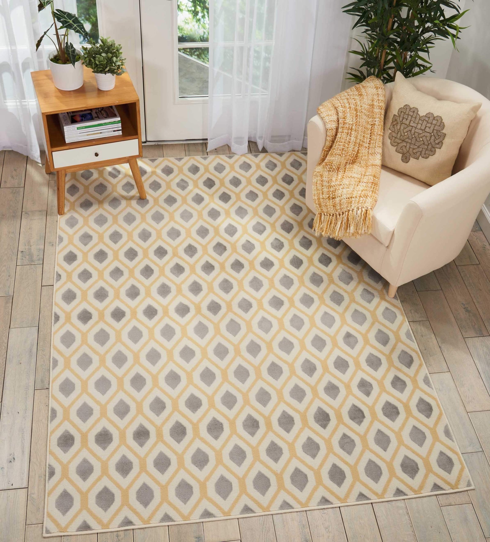 Grafix GRF22 White Area Rug-Area Rug-Nourison-5'3" x 7'3"-The Rug Truck