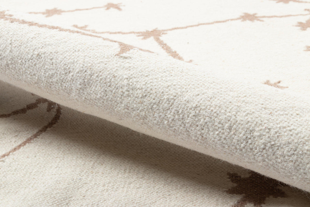 Novogratz Jem JEM-1 Ivory Area Rug ( 7&#39;9&quot; X 9&#39;9&quot;)