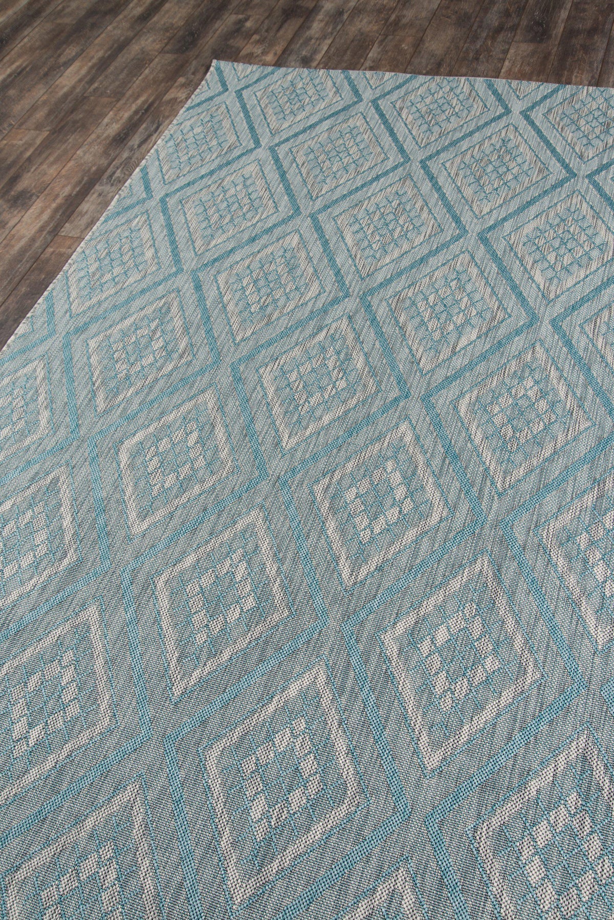 Madcap Cottage by Momeni Lake Palace Rajastan Weekend Light Blue Indoor/Outdoor Area Rug-Area Rug-Momeni-The Rug Truck