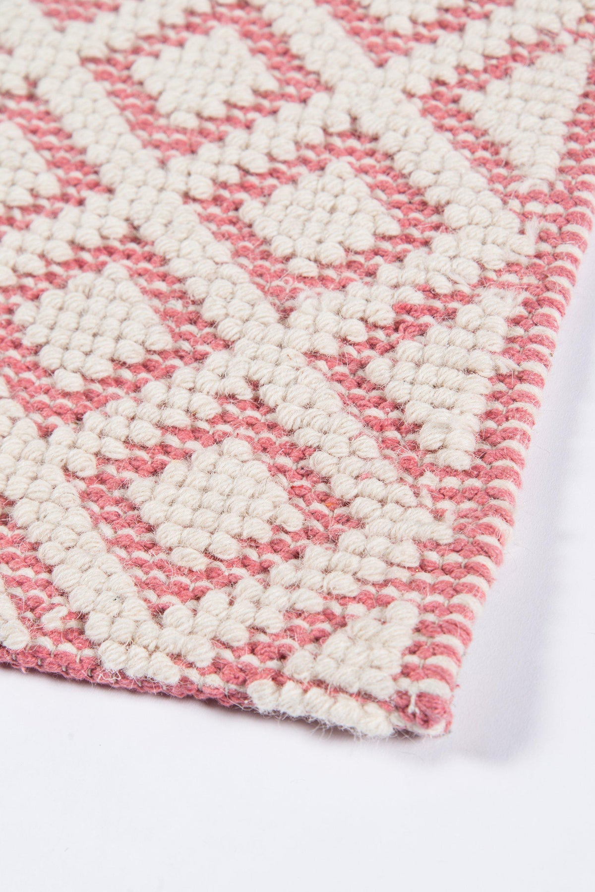 Madcap Cottage by Momeni Lisbon Sintra Pink Area Rug-Area Rug-Momeni-The Rug Truck