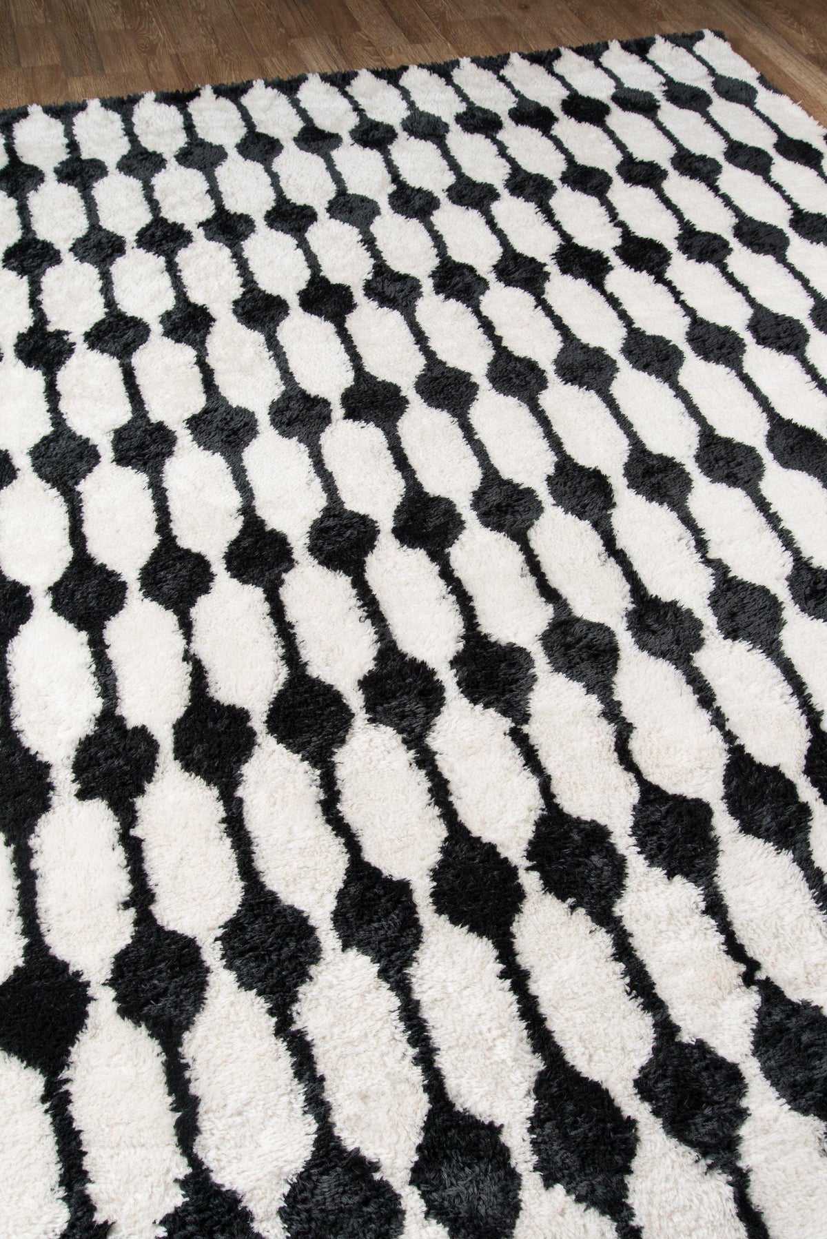Novogratz by Momeni Retro RET-4 Stockings Black Area Rug-Area Rug-Momeni-The Rug Truck
