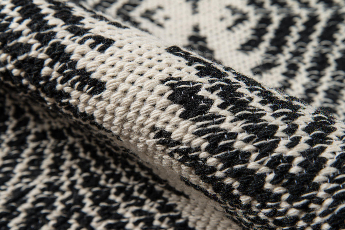 Erin Gates by Momeni River RIV-1 Beacon Black Area Rug-Area Rug-Momeni-The Rug Truck