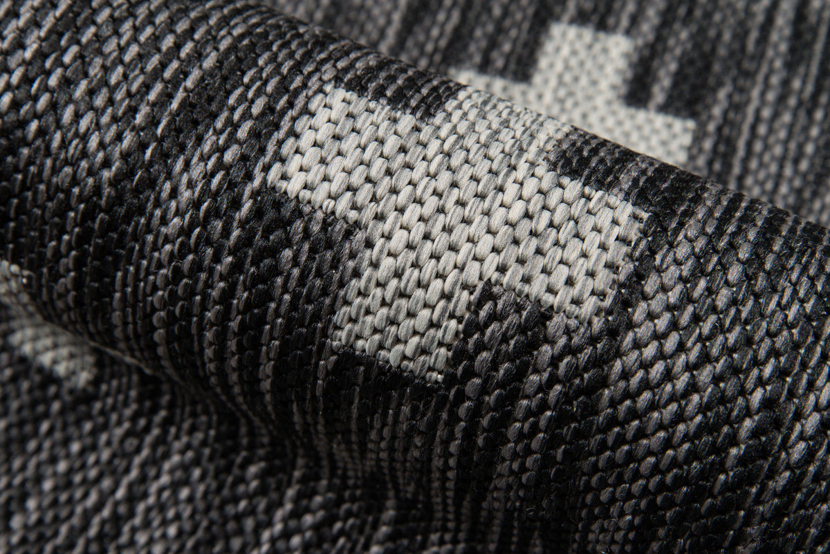 Novogratz Villa VI-01 Charcoal Area Rug ( 2&#39; X 6&#39; Runner)