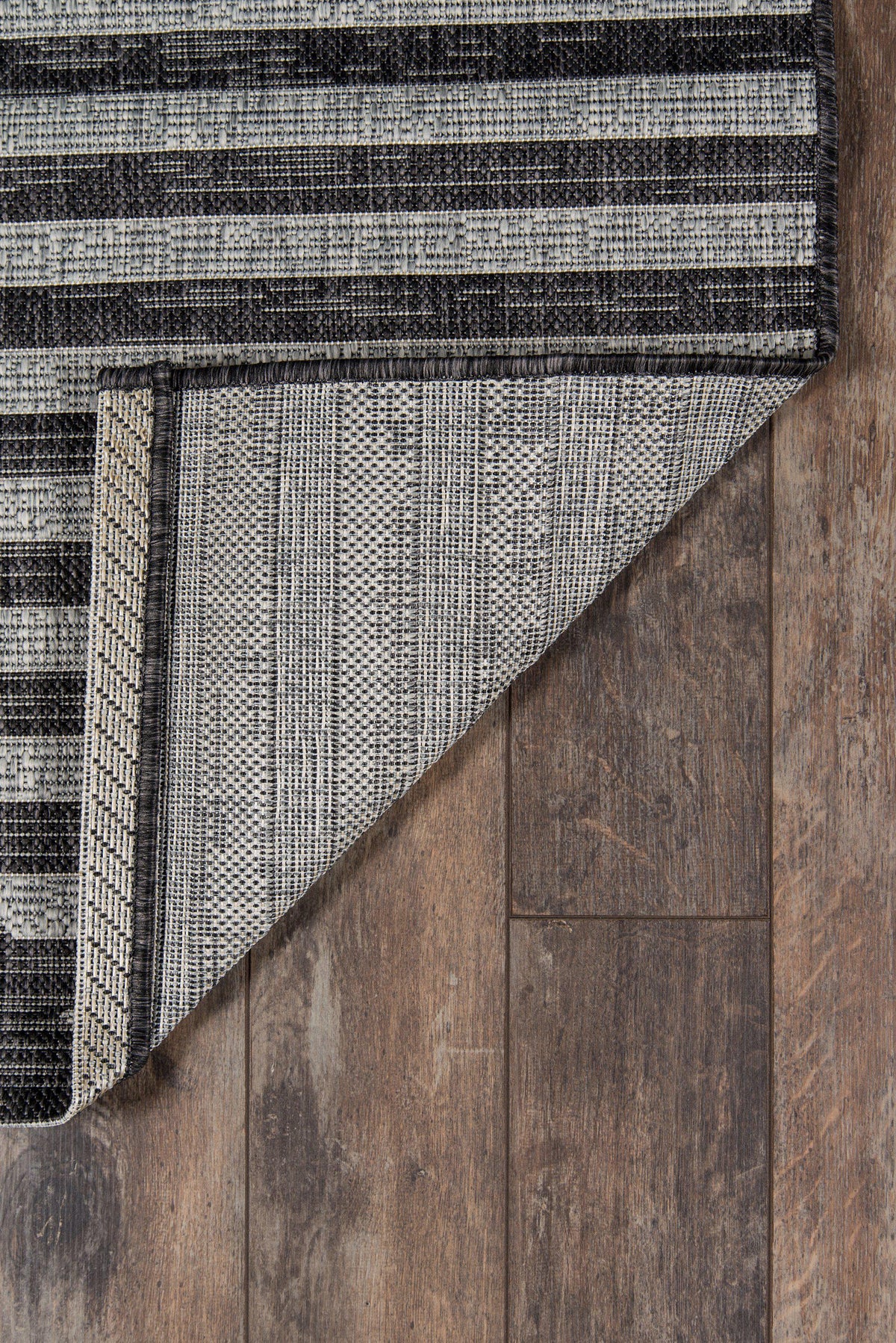 Novogratz Villa VI-07 Charcoal Area Rug ( 7&#39;10&quot; X 10&#39;10&quot;)