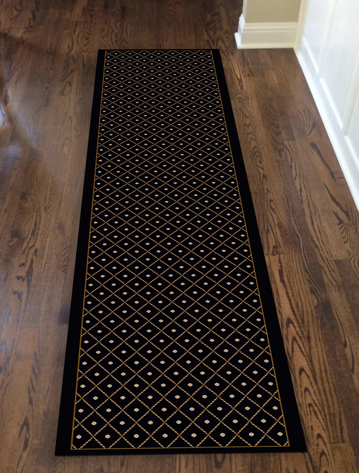 Vozza 782 Black Area Rug (2&#39;2 X 7&#39;7)