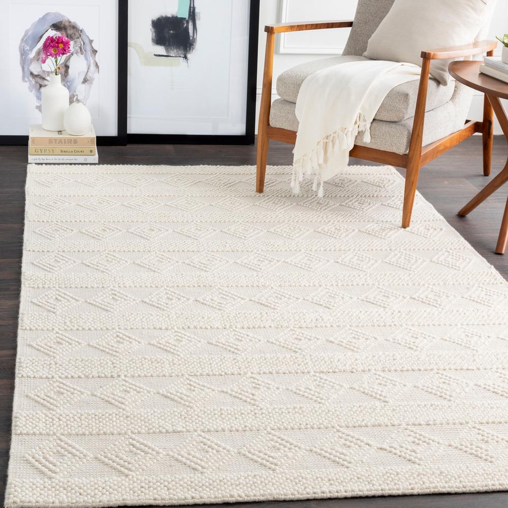 Hilde White 9&#39; x 12&#39; Rug