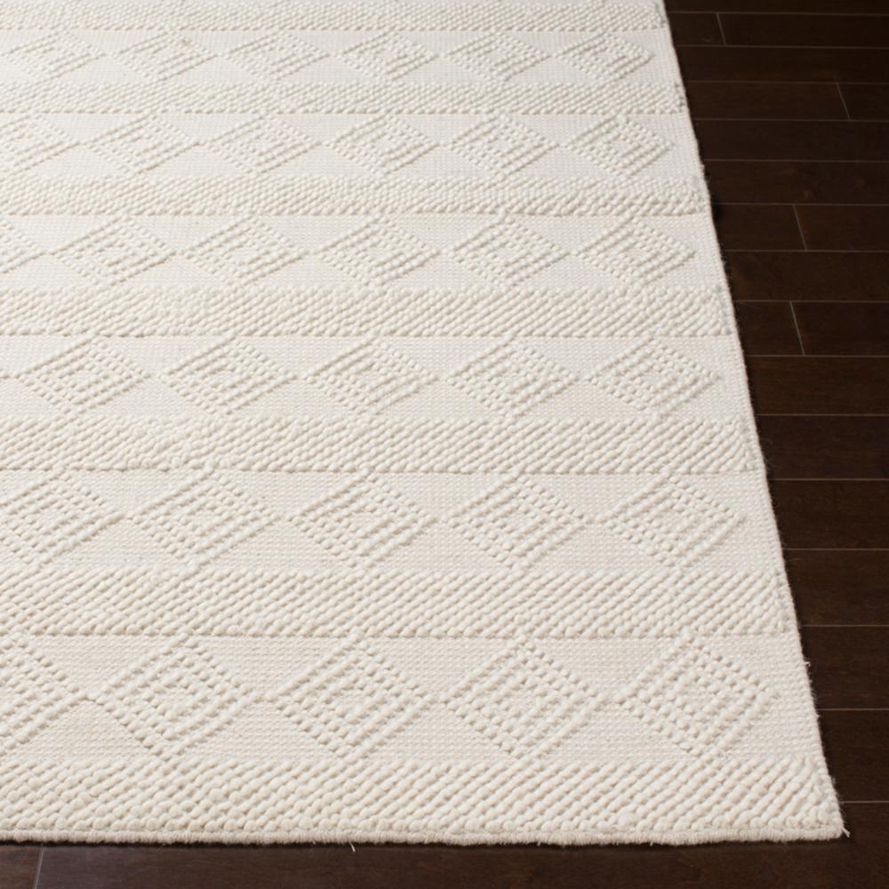 Hilde White 9&#39; x 12&#39; Rug
